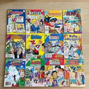 Archie Comics - 12 Various Digests